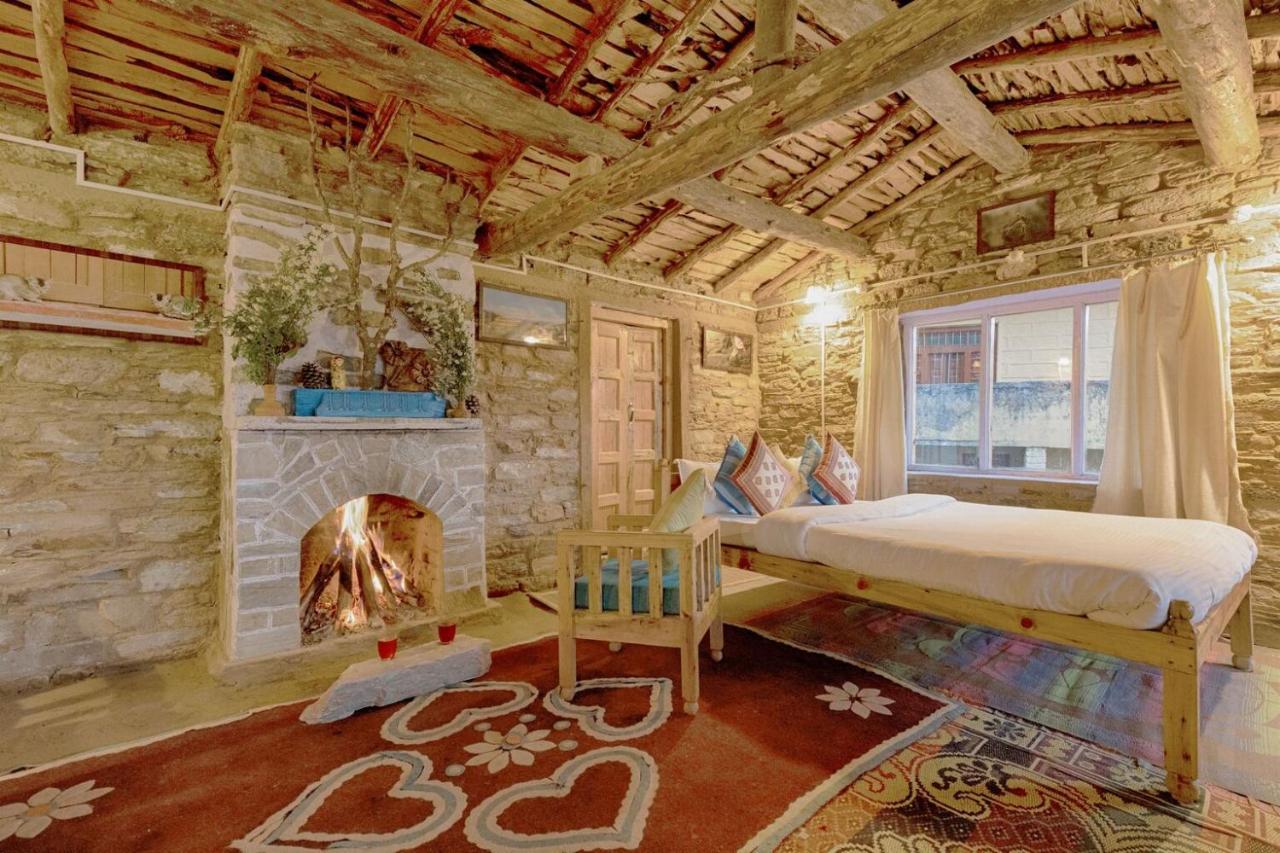 Saffronstays El Sueno, Mukteshwar -Villa Serving Pahadi Meals 외부 사진